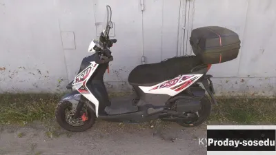Практически новый скутер sym crox 125