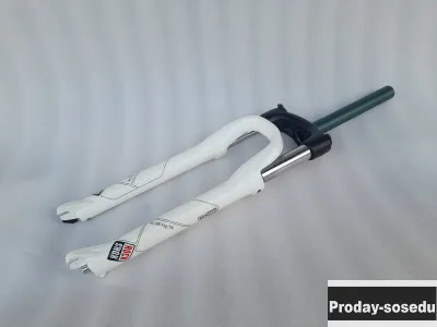 Новая вилка Rock Shox 26"