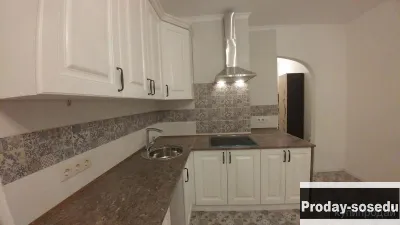 Продам 1 комнатную квартиру -студия, евро-ремонт. меблированна, Продам, Москва